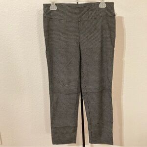 Zac & Rachel | Petite White and Black Dress Pants